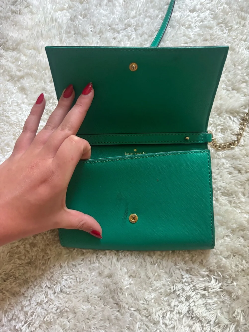 kate spade emerald green leather crossbody wallet with gold chain